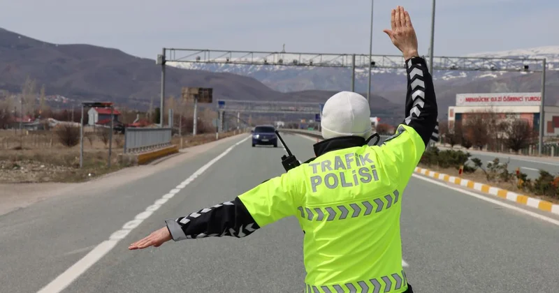 Yeni trafik cezaları yürürlükte