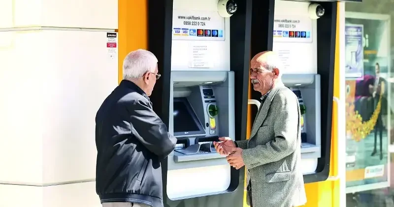 Bayram ikramiyesi 5 bin liraya çıkıyor Ekonomi Haberleri