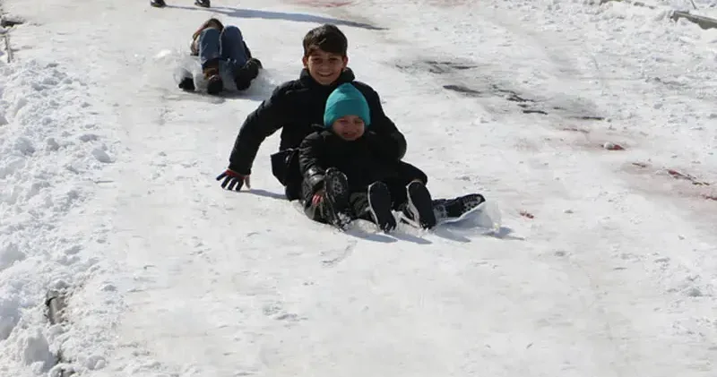 Samsun un 4 ilçede eğitime kar engeli