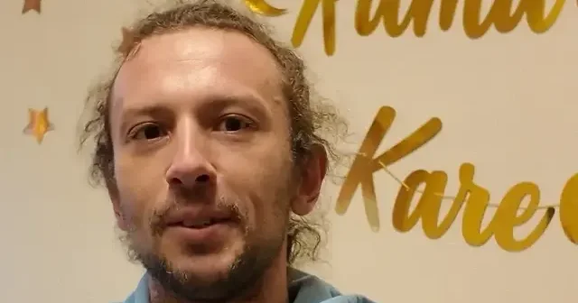 Süleymaniye Camii ni ziyarete gelen turist şehadet getirerek Müslüman oldu VİDEO İZLE