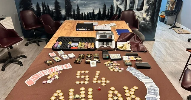 Özel davetiyeyle girilen ofise kumar operasyonu; 18 kişiye toplam 208 bin TL ceza Sakarya Haberleri