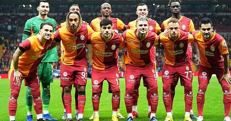 Galatasaray da Alanyaspor maçı öncesi kart tehlikesi! 2 futbolcu Beşiktaş derbisinde olmayabilir