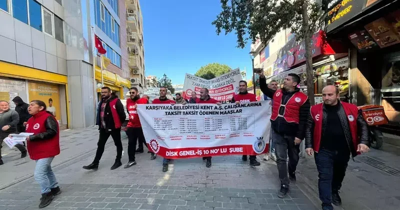 Karşıyaka da 7 aydır maaş alamayan işçiler eylemde