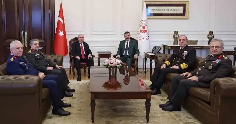 Bakan Güler ve komuta kademesinden İçişleri Bakanı Çiftçi’ye ziyaret Politika Haberleri