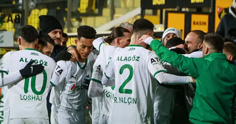 Iğdır FK play off yarışına tutundu... İstanbulspor Iğdır FK maç sonucu 1 2 Fanatik Gazetesi Futbol Haberleri Spor