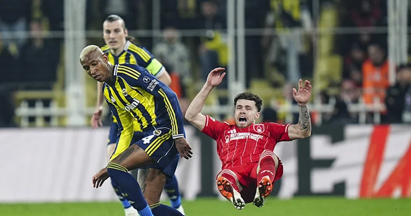 TRT 1 CANLI İZLE Nottingham Forest Fenerbahçe maçı canlı, şifresiz, kesintisiz izle ekranı! TRT 1 frekans ayarları