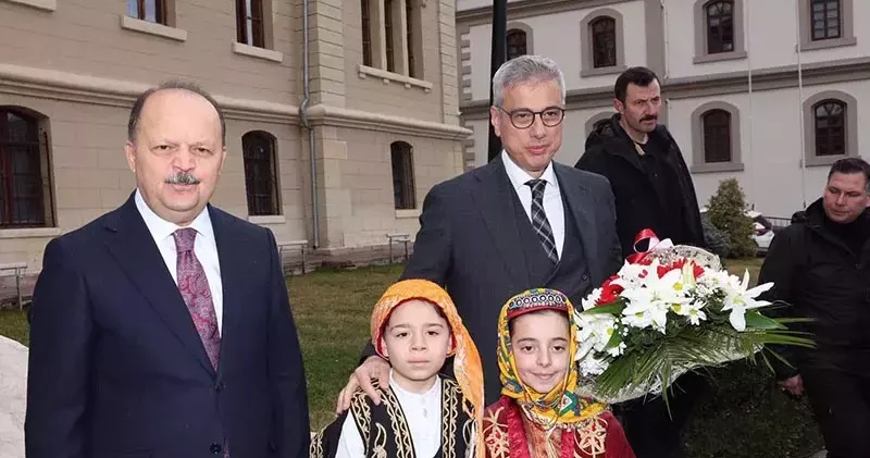 Bakan Memişoğlu: Türkiye, sağlık teknolojisini üreten bir ülke olma yolunda