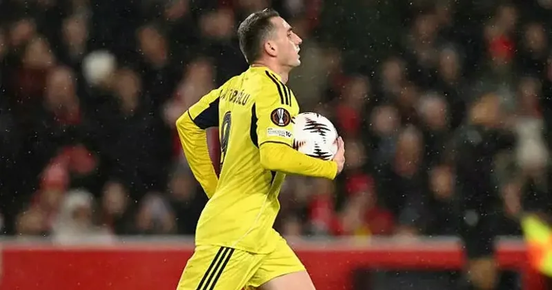 Harry Potter iş başında! Kerem Aktürkoğlu Forest karşısında sahneye çıktı Fanatik Gazetesi Fenerbahçe (FB) Haberleri Spor