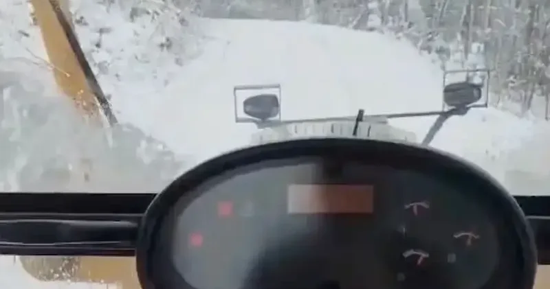 243 köy yolunu ulaşıma kapadı: Ekipler seferber oldu Gündem Haberleri