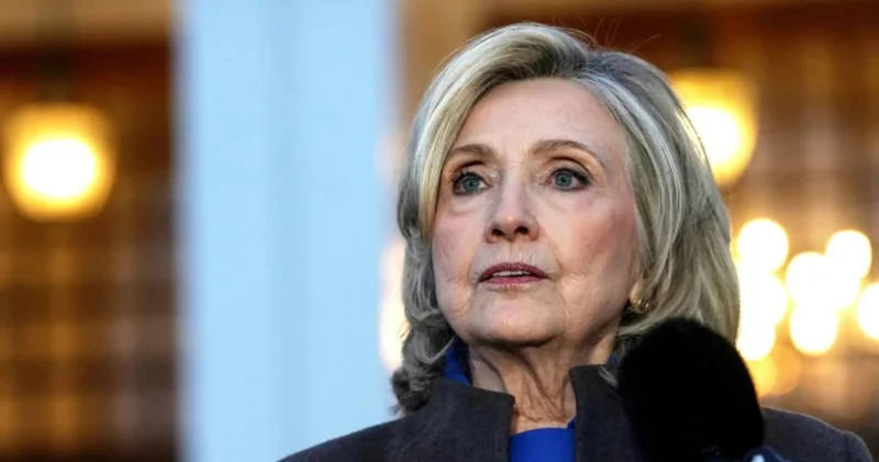 Hillary Clinton: Epstein ile hiç tanışmadım!