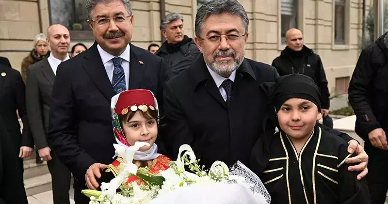 Bakan Yumaklı, Eskişehir’de
