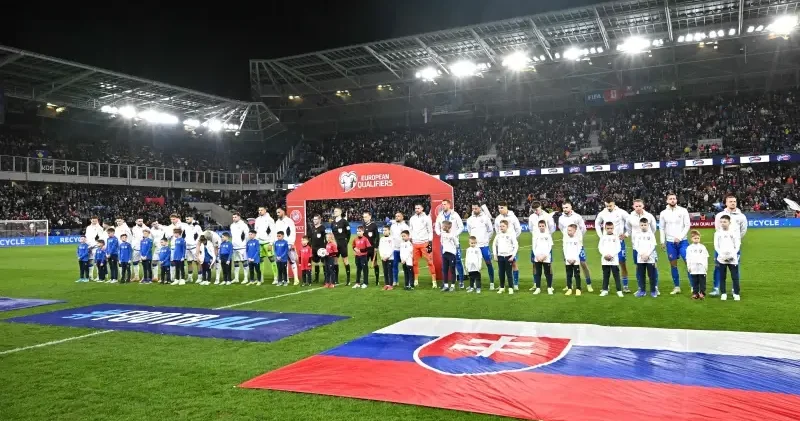 Slovakya Kosova maçında skandal karar: Hakem skora etki etti Futbol Haberleri