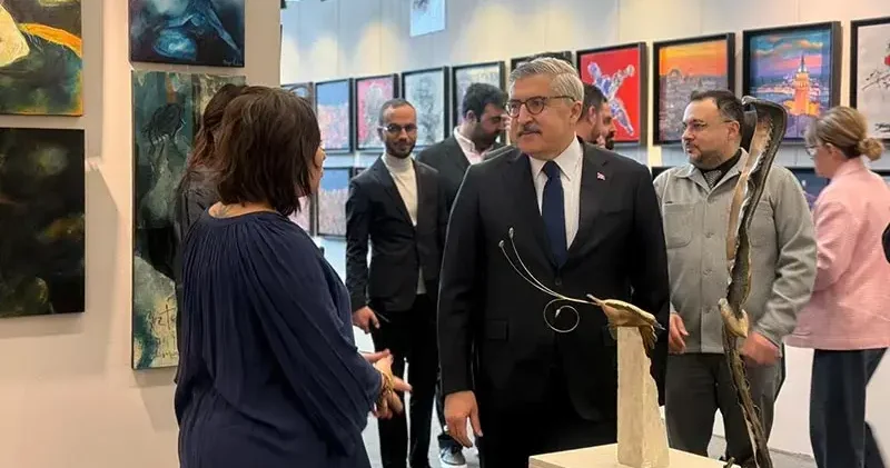 AK Parti li Yayman dan ArtAnkara 12 nci Uluslararası Çağdaş Sanat Fuarı na ziyaret