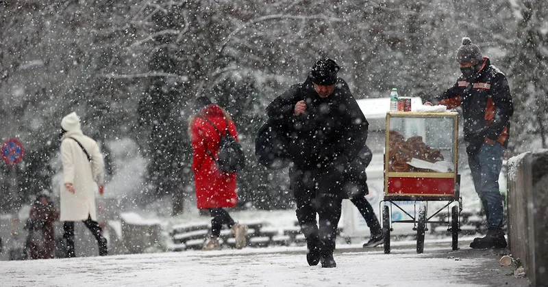 Mart kapıdan baktıracak: Hafta sonu kar geri dönüyor