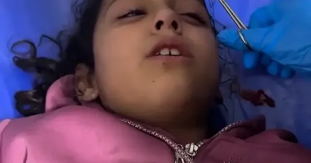 Gazze de acıya Kur’an ile direniş: Yaralı minik kızın metaneti duygulandırdı VİDEO İZLE