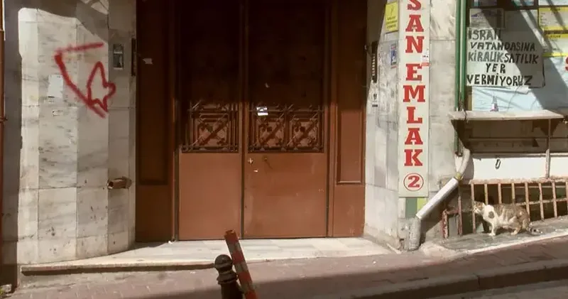 Fatih te evde tartıştığı eşini döverek öldürdü