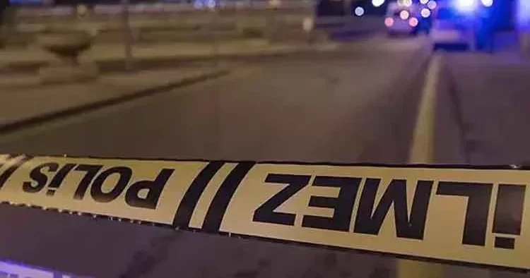 Diyarbakır da sivil polis aracının geçişi sırasında EYP patladı! Valilikten açıklama