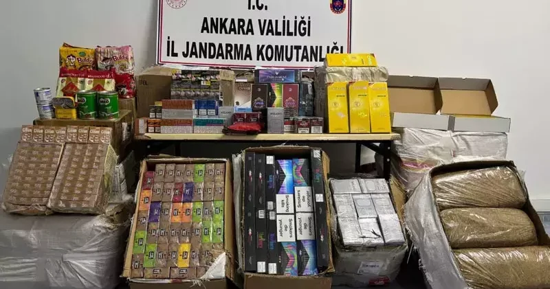 Ankara’da TIR’da kaçak tütün mamulleri ve gıda maddesi ele geçirildi