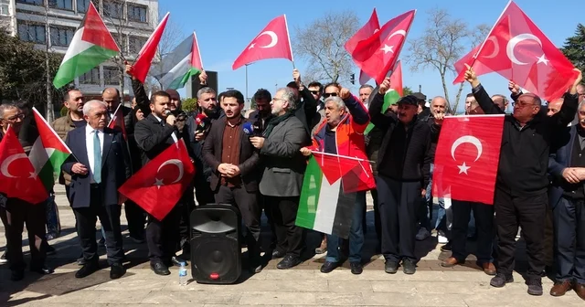 Ordu da sivil toplum kuruluşları İsrail ve Amerika ya tepki için toplandı Ordu Haberleri