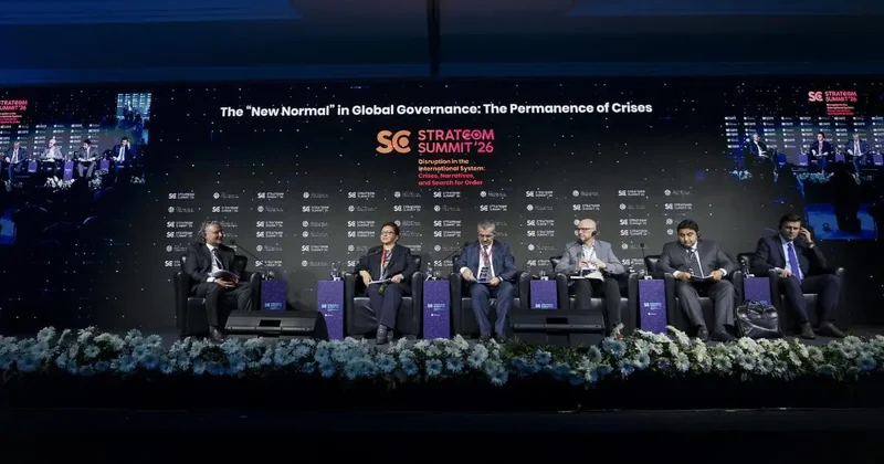 STRATCOM Zirvesi nde Küresel Yönetişimde Yeni Normal: Krizlerin Sürekliliği paneli düzenlendi