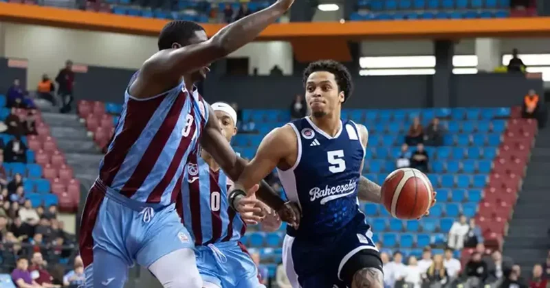 Bahçeşehir Koleji nden kritik maç öncesi güç gösterisi... Bahçeşehir Koleji Trabzonspor maç sonucu 71 81 Fanatik Gazetesi Basketbol Haberleri Spor