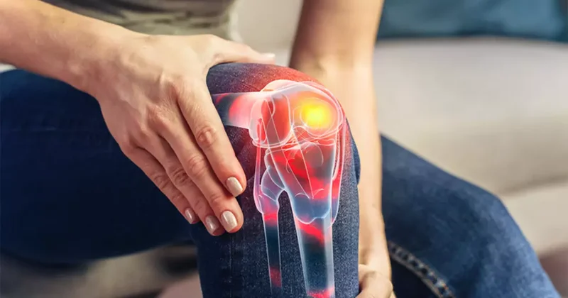 Kronik ağrılarda yeni umut! Ameliyatsız tedavi giderek yaygınlaşıyor