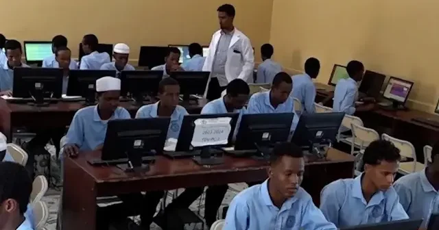 Somali’de Türkiye’nin açtığı okul 700 mezun verdi VİDEO İZLE
