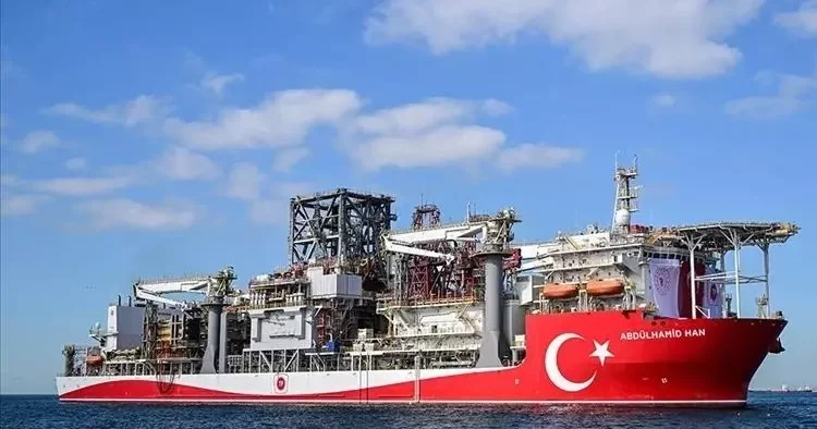 Abdülhamid Han sondaj gemisinden 2026 için ilk: Kandıra 2 de hidrokarbon arama başladı