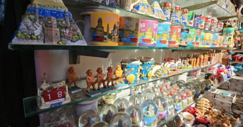 Bereket tanrısını müstehcen bulanlar tarihi çarşıyı birbirine kattı Sözcü Gazetesi