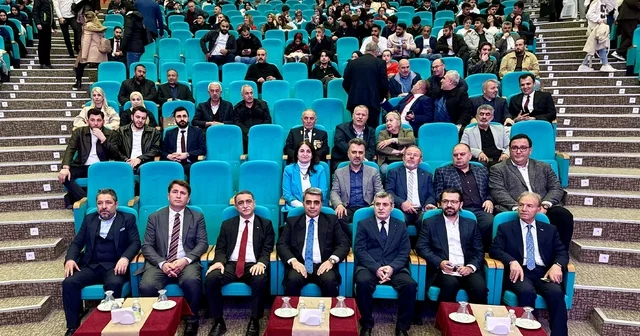 Kırşehir de Kültür Varlıklarının Genç Nesillere Tanıtımında Sivil Toplumun Rolü çalıştayı düzenlendi Kırşehir Haberleri