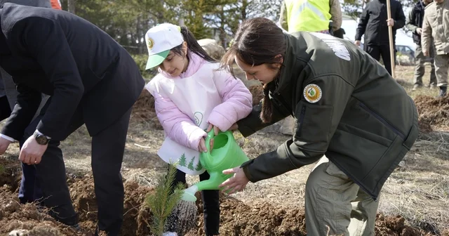 Gümüşhane de fidanlar toprakla buluştu Gümüşhane Haberleri