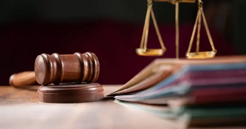 Adana da husumetlisini tabancayla ağır yaraladığı iddia edilen sanığa dava açıldı Adana Haberleri