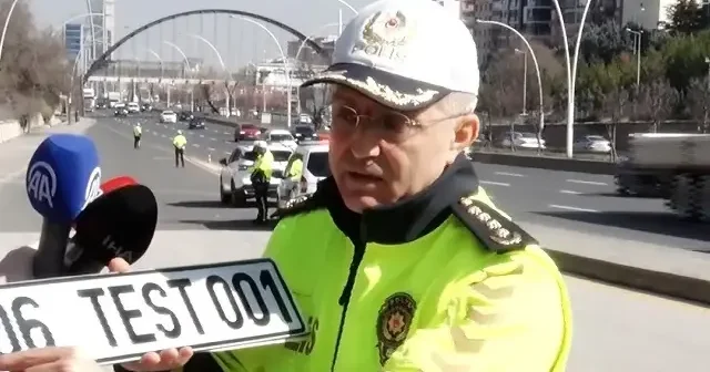 Son tarih 1 Nisan: Standart ve ‘APP’ plaka arasındaki farklar neler? Kalın harfli plaka APP plaka mı? Plakalarda karekod olmak zorunda mı? VİDEO İZLE