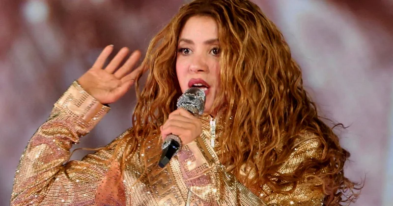 Shakira nın konseri için sahne kurulumunda çalışan bir ekip üyesi ezilerek hayatını kaybetti
