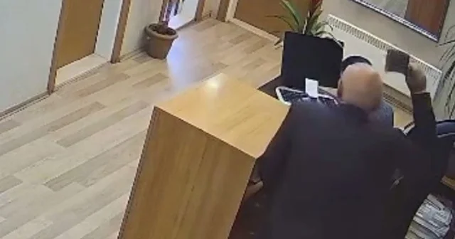 Belediye personeline satırla saldırı anı kamerada Ordu Haberleri
