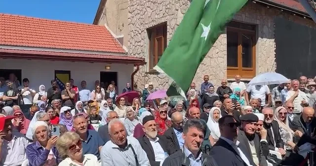 Bosna’da Osmanlı ruhu yeniden canlandı: 34 yıl sonra Dugalica Camisi yeniden ibadete açıldı VİDEO İZLE