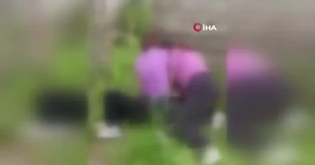 2 kız, 1 kız çocuğunu evire çevire döndü: Şikayetçi olursan seni daha kötü döveriz