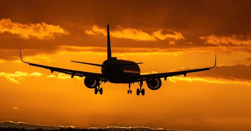 İran’dan uluslararası uçuşlarda normalleşme: İstanbul dahil kritik hatlar yeniden açıldı Sözcü Gazetesi