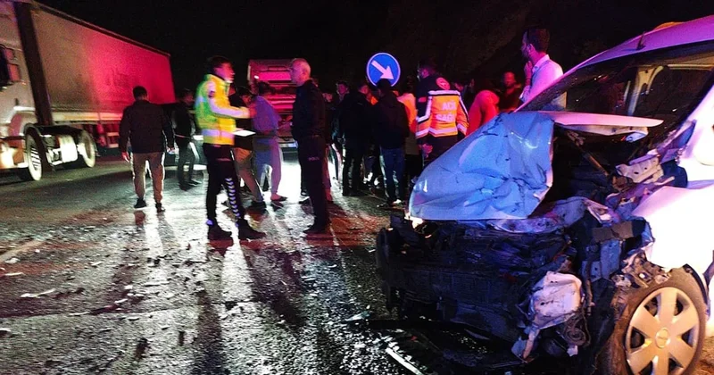 Kaza sonrası can pazarı: Çok sayıda yaralı var Sözcü Gazetesi