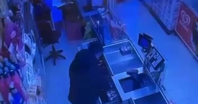 Marketten nakit para ve sigara çalan şüpheli kameralara yansıdı Bursa Haberleri