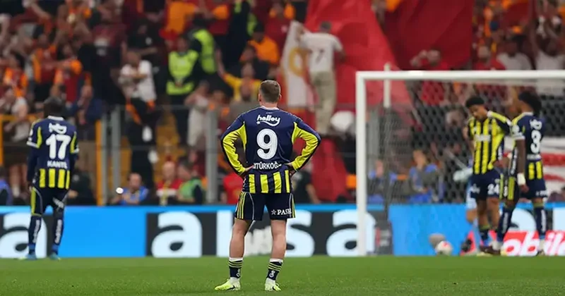 Erman Özgür den Fenerbahçe nin yıldızlarına sert eleştiri: Derbi galibiyeti hayal etmeyeceksin Fanatik Spor Haberleri Video