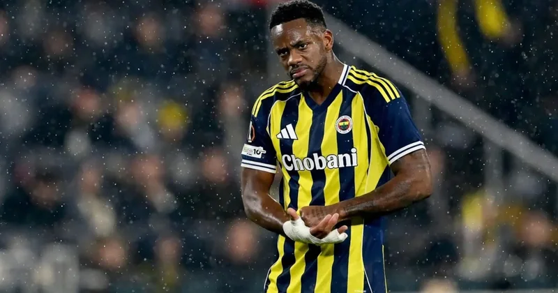Fenerbahçe nin eski yıldızından taraftarı çıldırtan mesaj Sözcü Gazetesi