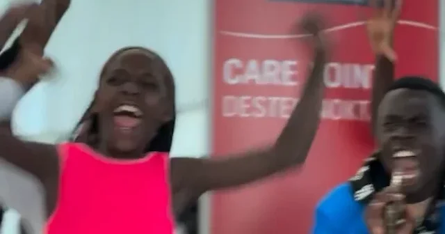 Dünya Kupası coşkusumuza Afrika dan ortak olan gençler İstanbul a geldi VİDEO İZLE