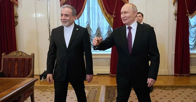 Putin den Arakçi ile kritik zirve sonrası ilk açıklama