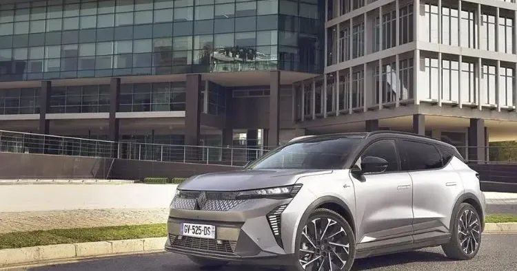 Ödüllü SUV’unu Türkiye’ye getirdi