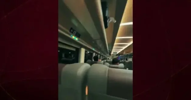 Endonezya da yolcu treni başka bir tren ile çarpıştı! Çok sayıda ölü ve yaralı var