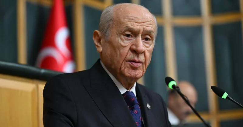 Devlet Bahçeli den CHP ye 9 Eylül kurultayı önerisi
