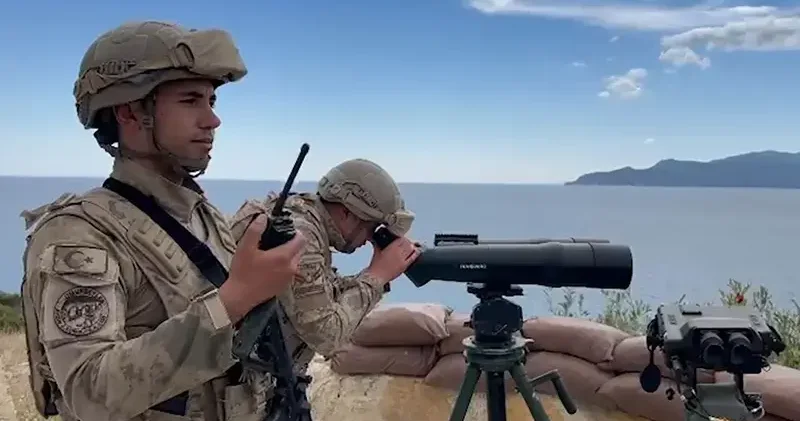 Bakan Çiftçi, güvenlik güçlerinin bayramını telsizden kutladı