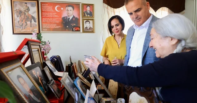 Vali Akbıyık şehit Binbaşı Kıvanç Cesur un ailesini ziyaret etti Muğla Haberleri