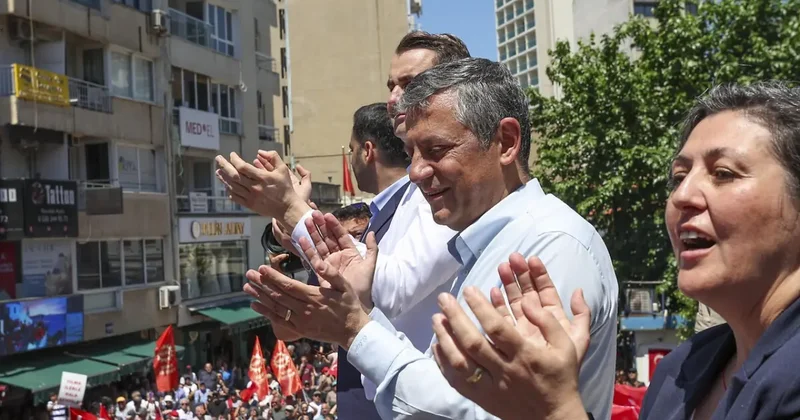 Polislere karşı provokasyonu örgütleyen Özgür Özel İzmir de boşluğa seslendi